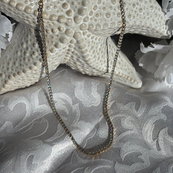 DANIEL WELLINGTON RHINESTONE NECKLACE - Picture 2 of 9